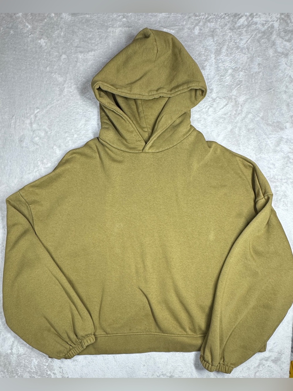 Standard Cloth UO Men’s Green Boxy Pullover Hoodie Sweatshirt Size Medium